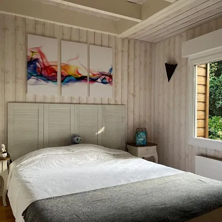 Villa 8 Chb Au Pied De La Forêt , 450m Du Bassin *