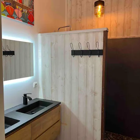 Villa 8 Chb Au Pied De La Foret , 450m Du Bassin *