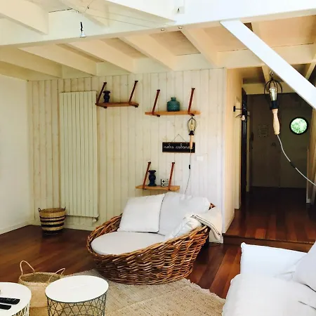 Villa 8 Chb Au Pied De La Forêt , 450m Du Bassin *