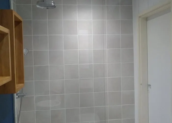 8 Chb Au Pied De La Foret , 450m Du Bassin *