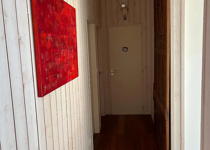 Villa 8 Chb Au Pied De La Foret , 450m Du Bassin *